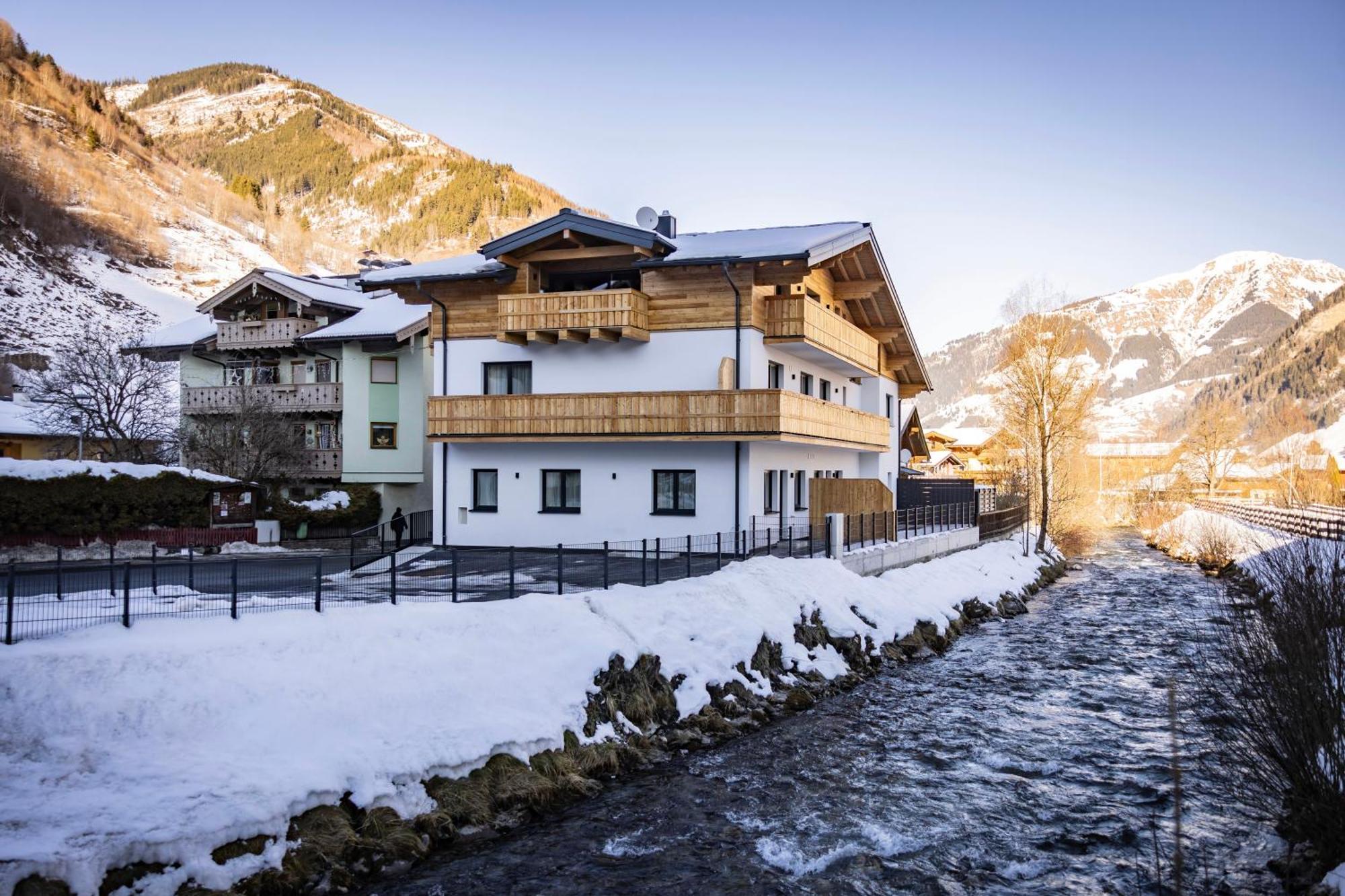 Riverside Rauris Apartments エクステリア 写真